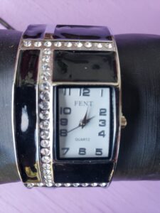 Montre femme à quartz