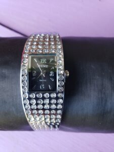 Montre femme à quartz