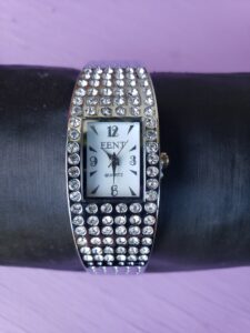 Montre femme à quartz