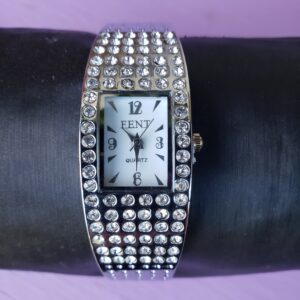 Montre femme à quartz