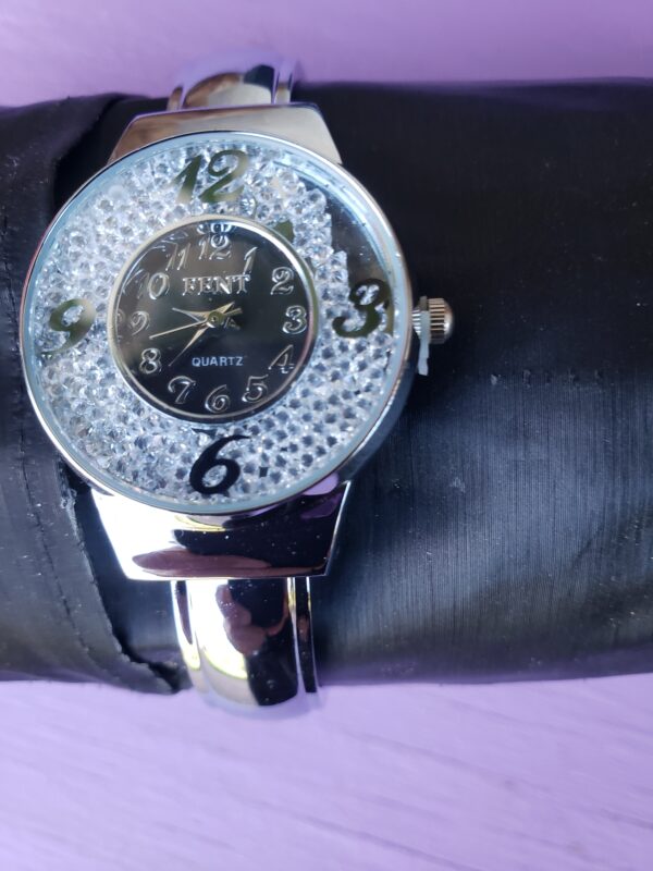 Montre femme à quartz