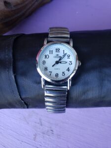 Montre femme à quartz